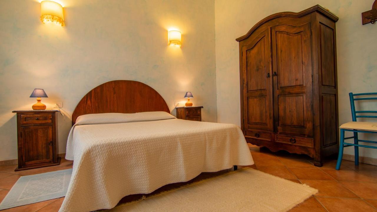 Agriturismo Carrucana Martis Kültér fotó